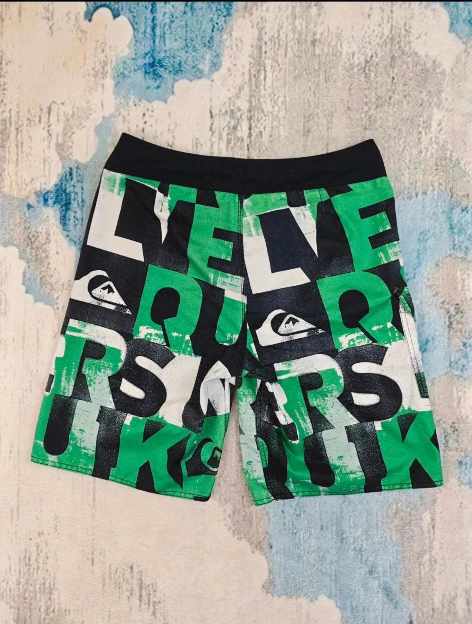 Quiksilver Boardshorts Verde Preto Branco Estampa Textual Y2K Surf Streetwear Tamanho M – photo 13